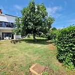 Ferienhaus Fuer 10 Personen Ca 240 Qm In Pula, Istrien Istrische Riviera