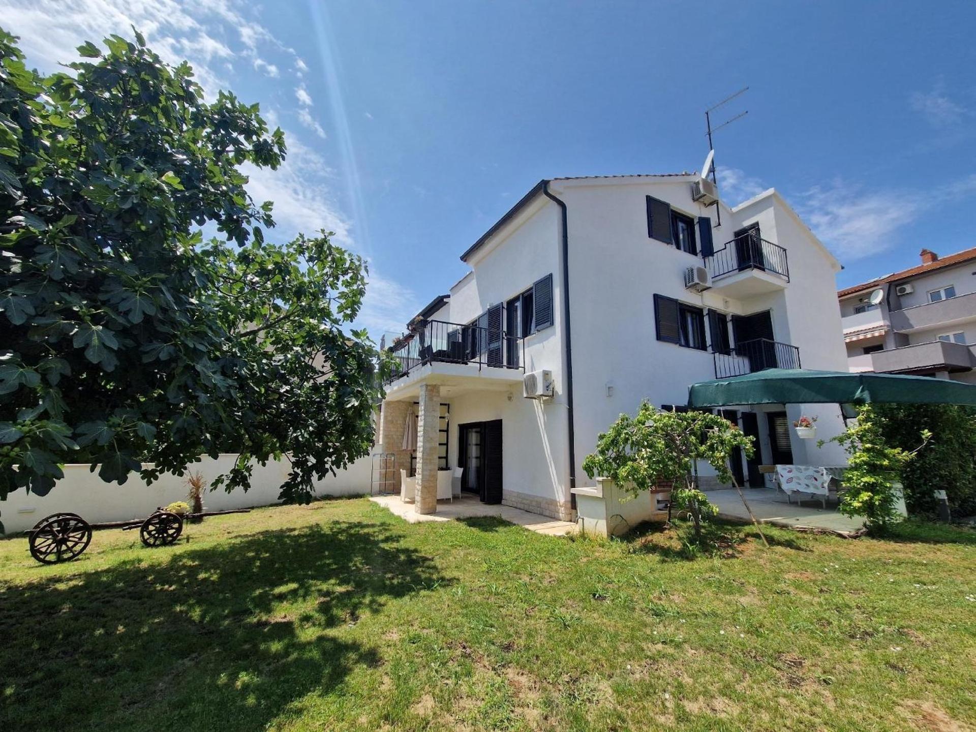 Holiday home Fuer 10 Personen Ca 240 Qm In Pula, Istrien Istrische Riviera Pula